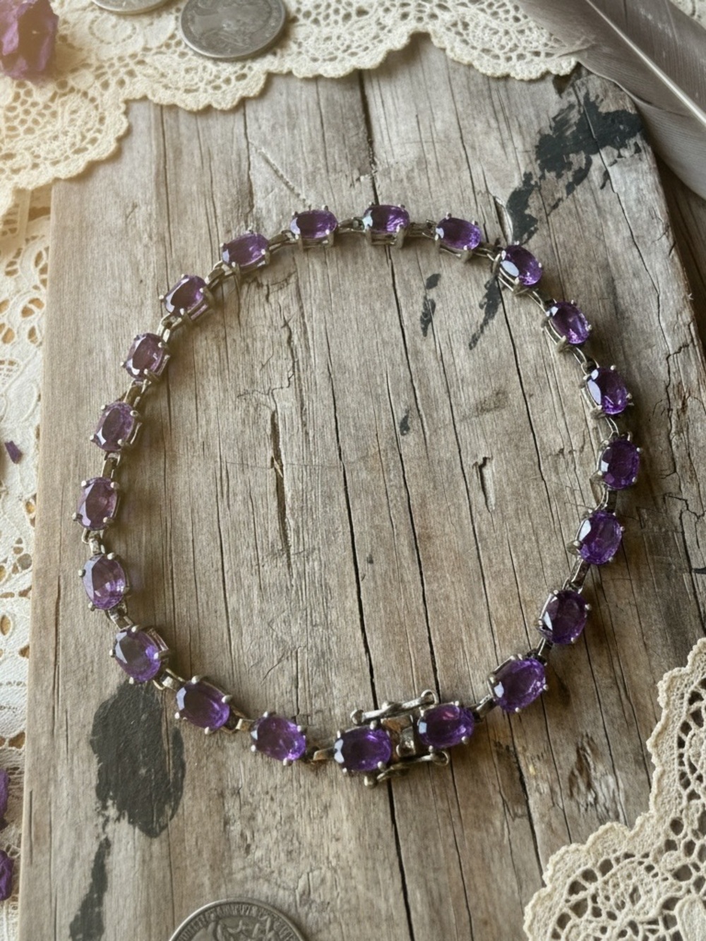 Amethyst Tennis 8 inch bracelet 925 stamped - Picture 3 of 8